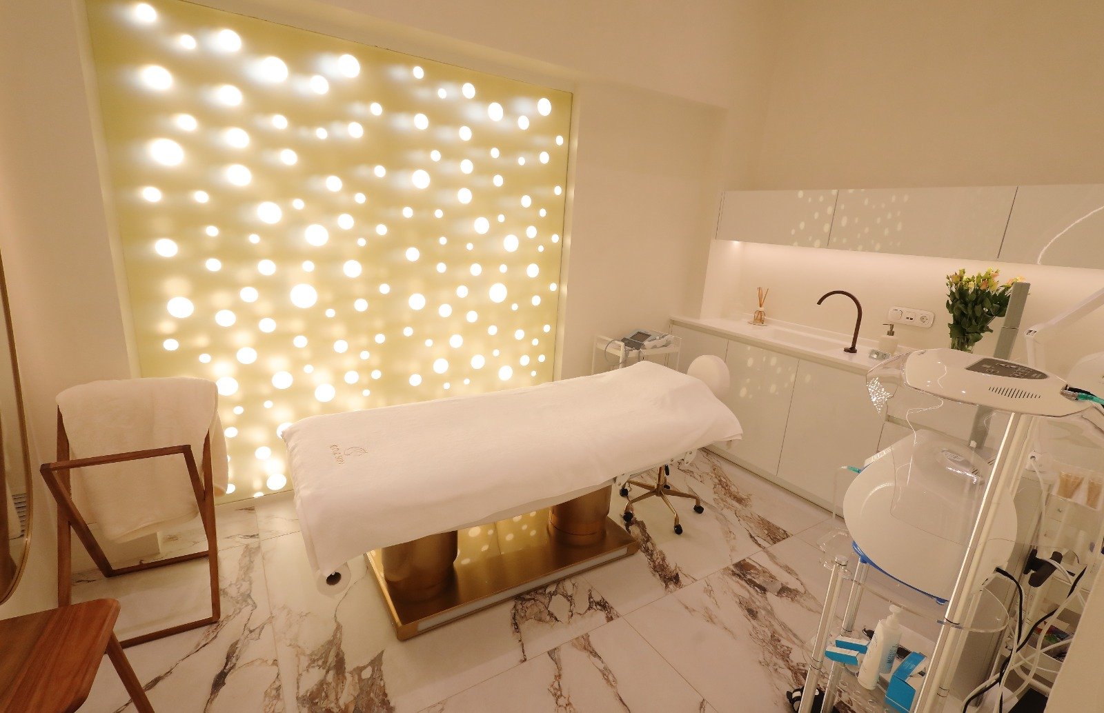 GOLD SKIN beauty services online